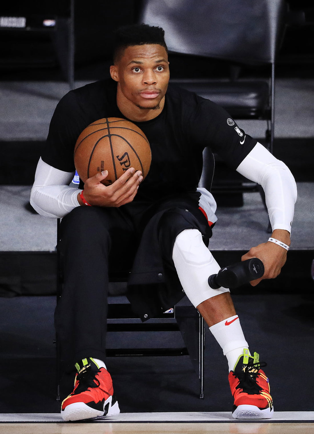 11 Benefits of Massage Guns: Pros and Cons